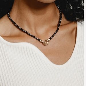 Wolf circus eddy necklace